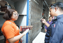 Contraband Smokes Found Hidden in Garbage Compartment in USJ21