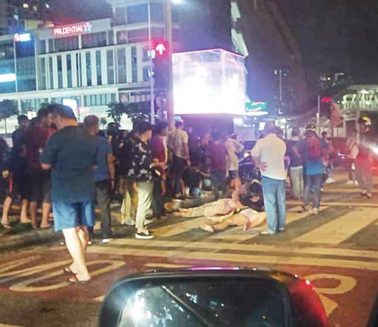 SUV Rams into Six, Kills Two along Persiaran Kewajipan