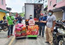 SUNWAY MALLS FEEDS UNDERPRIVILEGED IMPACTED BY MOVEMENT CONTROL ORDER