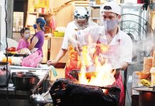 CHARCOAL FIRE HOKKIEN MEE