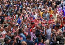 PM ANWAR URGES MALAYSIANS TO TRANSFORM COUNTRY INTO A GREAT NATION