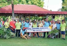 Many Hands Make Lighter Work at SS19/1 Gotong-Royong