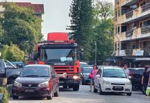 MAKE WAY – DON’T BLOCK THE WAY, SAYS SUBANG JAYA FIRE CHIEF