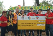 Subang Jaya Community Ambulance Gets A Boost of RM15K from Three Lions Clubs