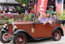 Classic Cars, Big Hearts: Mike’s Retro Ride Spreads Merdeka Joy