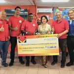 Chinese Oral Class Donates RM13,888 to Subang Jaya Community Ambulance