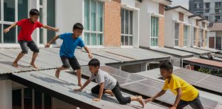 Residents Sound Alarm After Kids Turn USJ11 Rooftops into a Playground