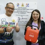 Jamaliah Playfully Calls Out Councillor for “Beating Her” to AED Installation at SS15 Hall