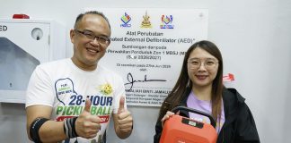 Jamaliah Playfully Calls Out Councillor for “Beating Her” to AED Installation at SS15 Hall